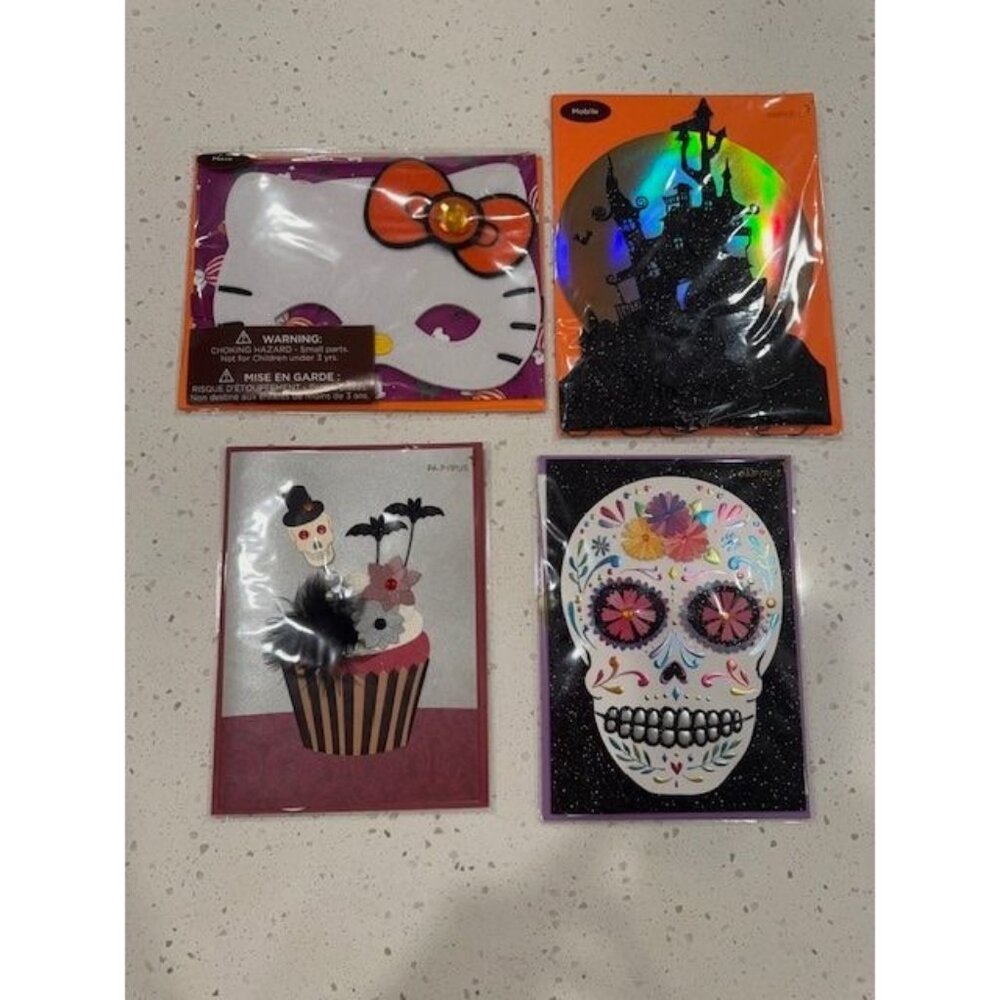 NWT set of 4 Papyrus Halloween Greeting Cards